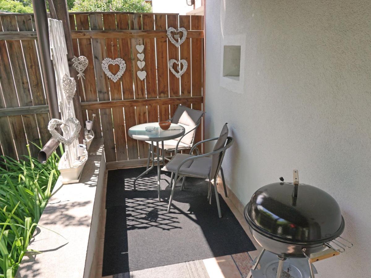 Apartment Foehrenheim - Sfe202 By Interhome 洛伊塔施 外观 照片